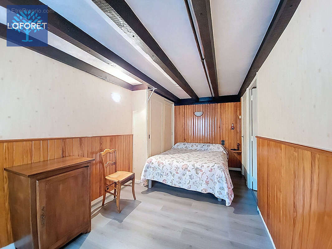 Maison Taluyers 4 pièce(s) 75 m2 - photo 5