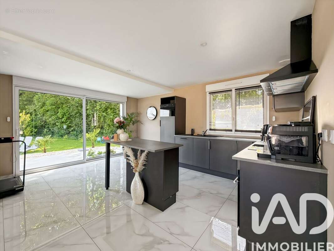 Photo 9 - Maison à ERNEE