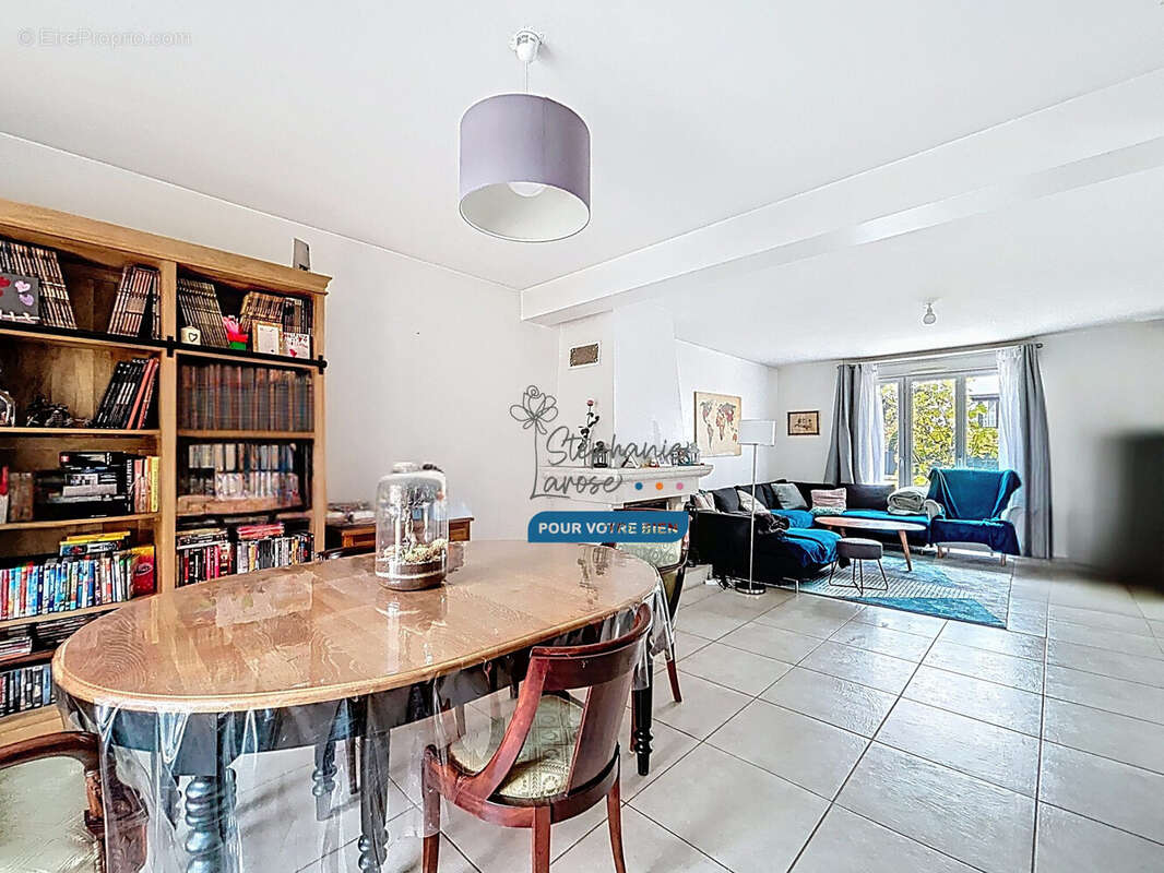 Maison à PONTAULT-COMBAULT