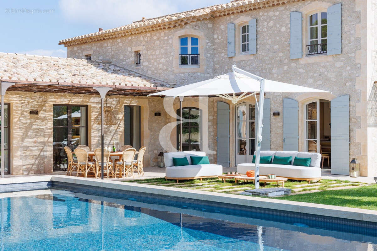 Maison à EYGALIERES