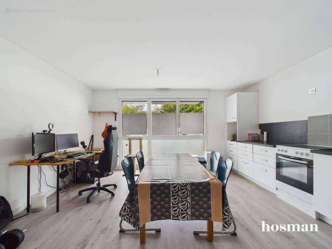 Appartement à LES SORINIERES