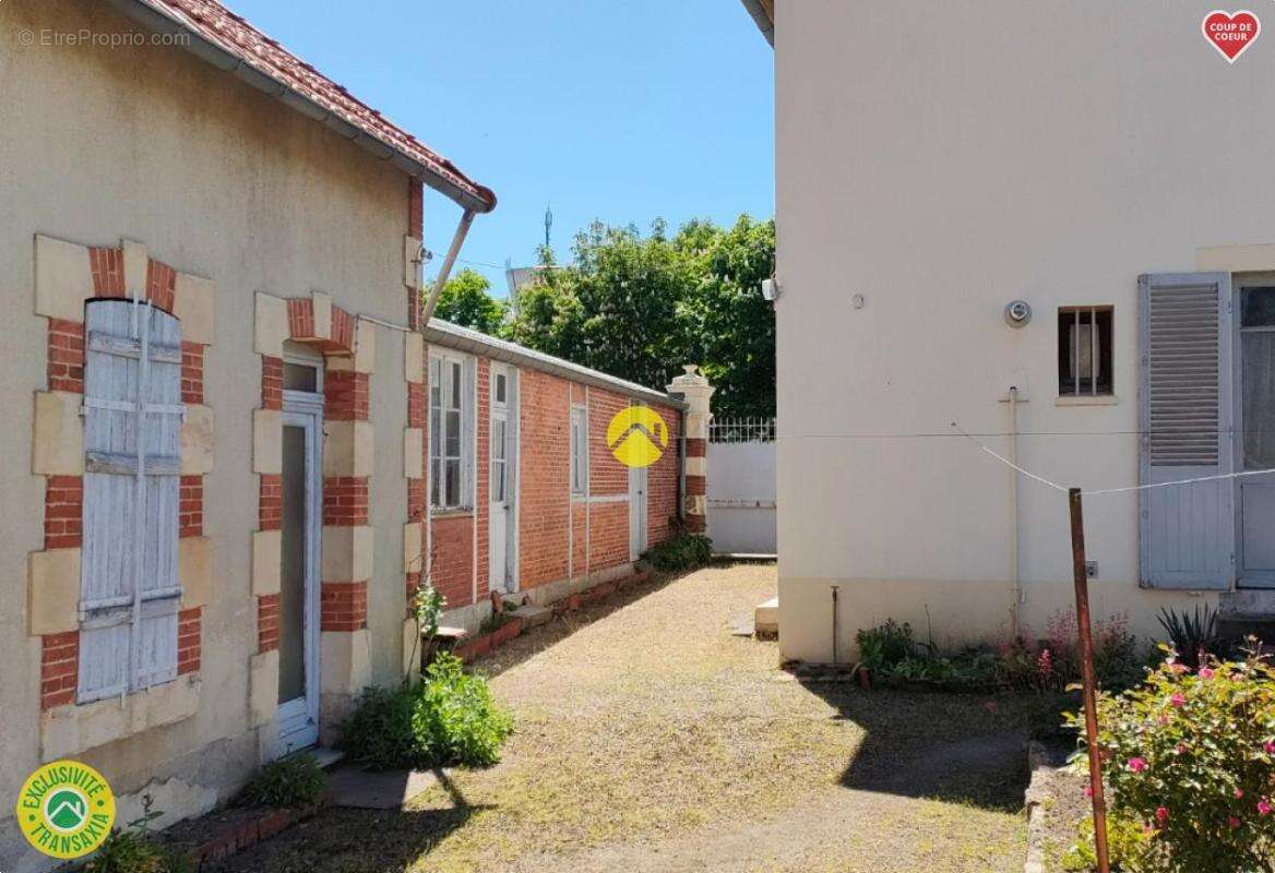 Maison à SANCOINS