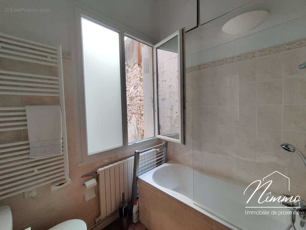 Appartement à NIMES