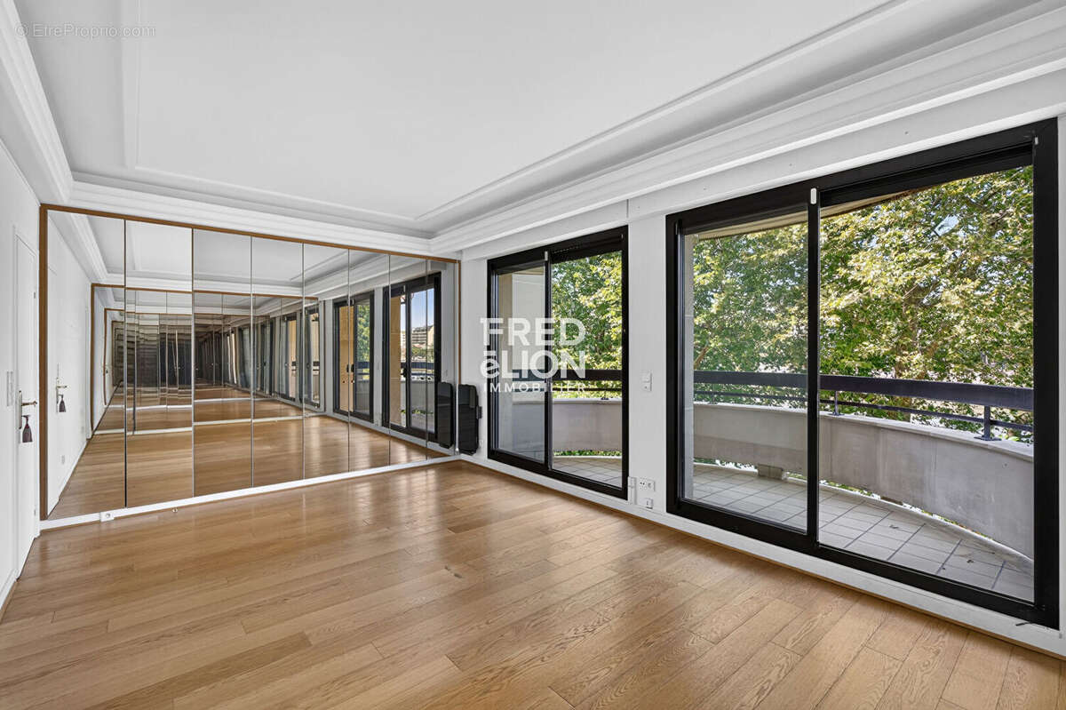 Neuilly-sur-seine / Ile de la Jatte - photo 15