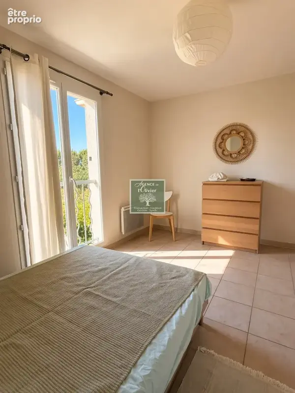 Duplex de 61.35m2 Saint Etienne du Grès - photo 8