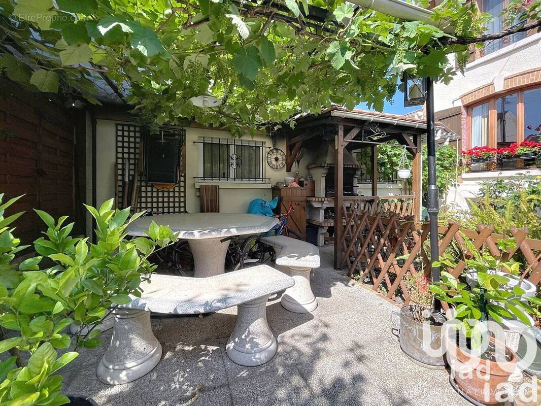 Photo 1 - Maison à BEZONS