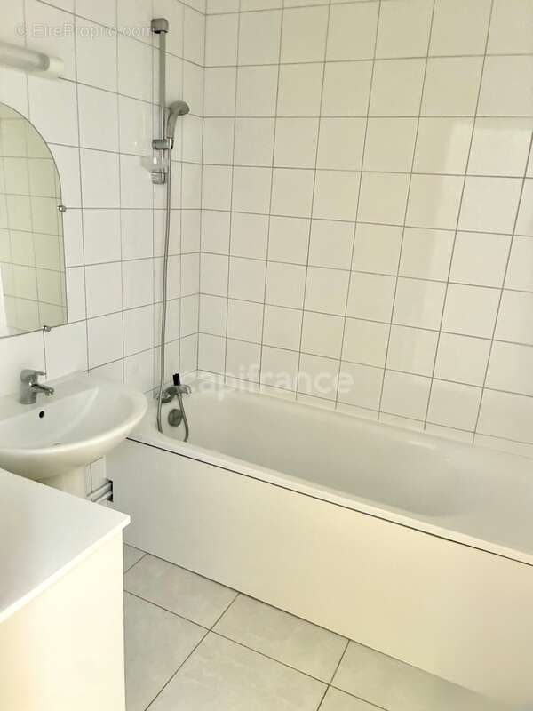 *Caucriauville*Appartement T3 de 70 m² exposé Sud/Ouest avec Ascenseur – Idéal résidence principale ou investissement - photo 5
