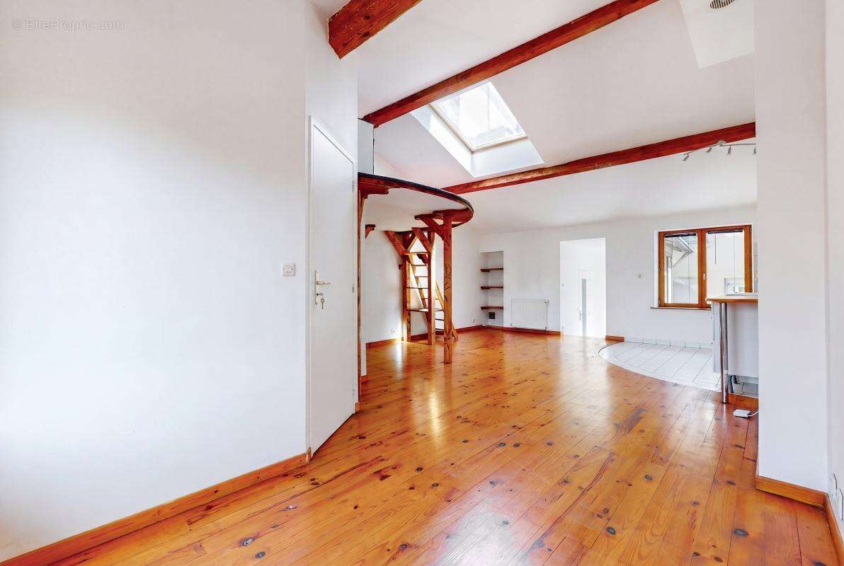 Appartement à LYON-4E
