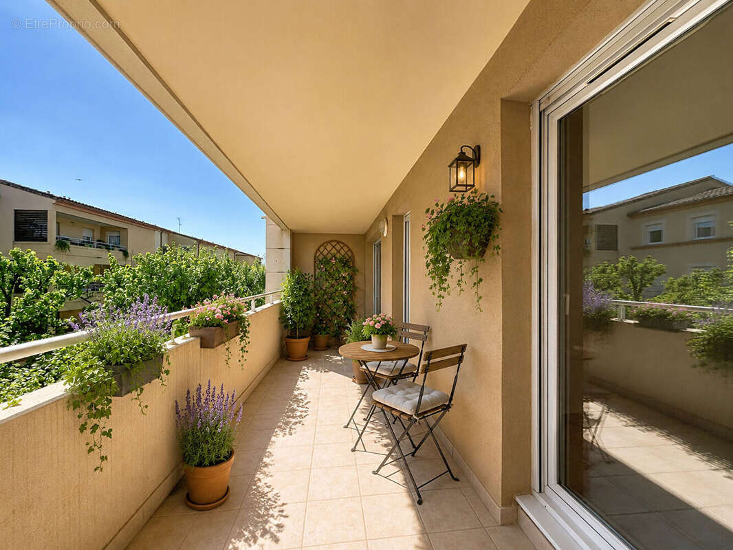 Nimes - p2 avec terrasse - residence de standing - photo 3
