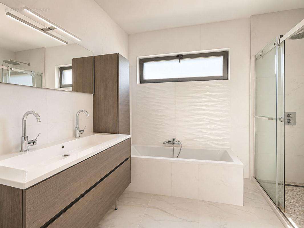 Vente Maison 240m2 FLOIRAC (33270) - photo 14