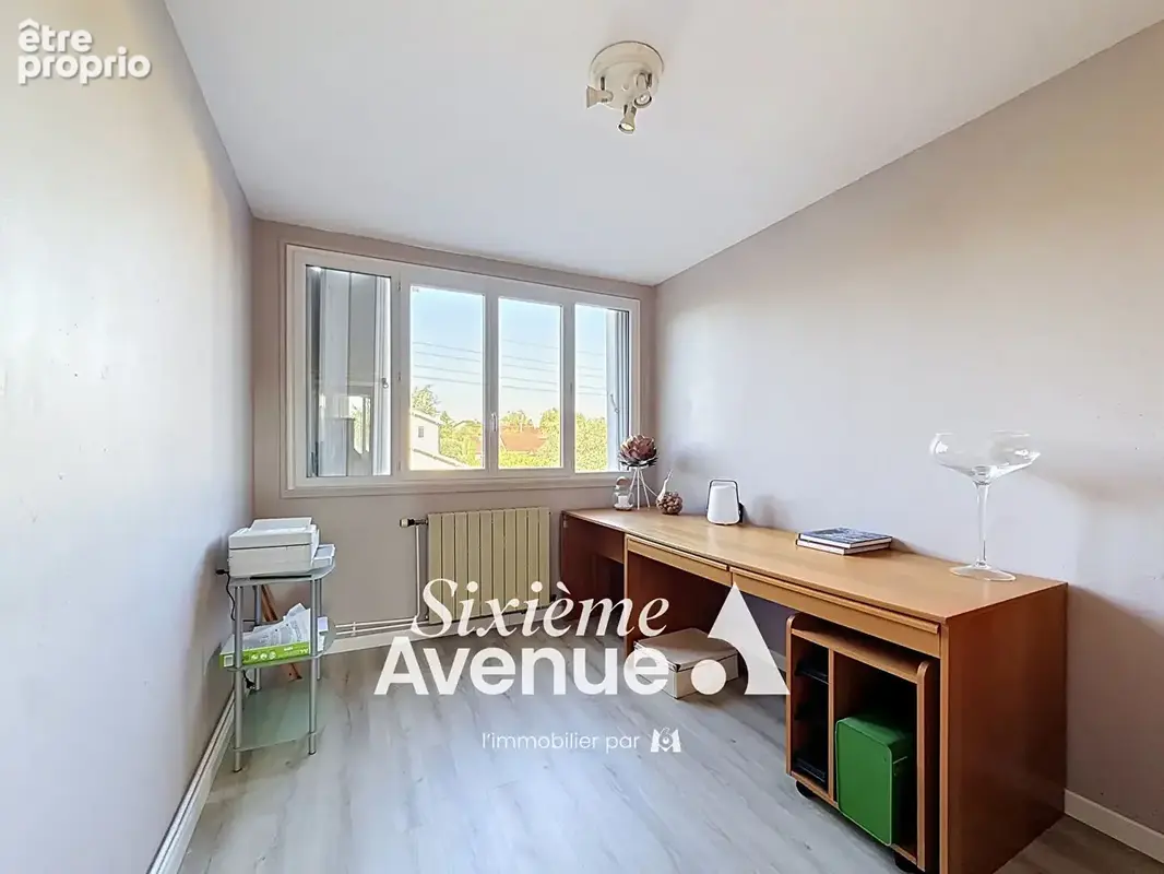 Appartement Décines-charpieu 4 pièce(s) 73.15 m2 - photo 7