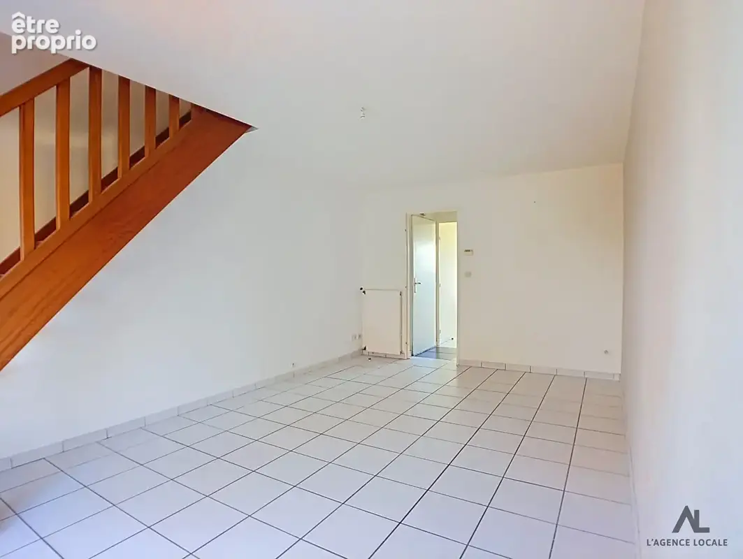 REZÉ ? Appartement Duplex avec jardin et grand garage - photo 3