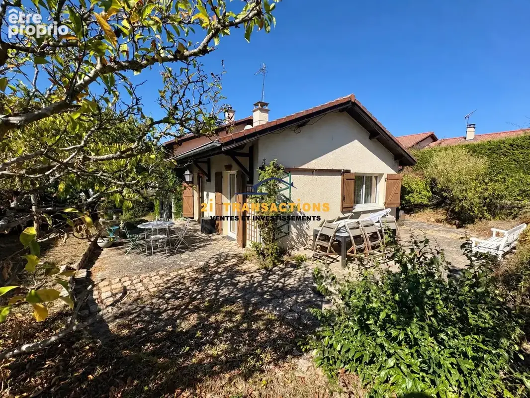 Maison 4 pièces 86 m² à vendre à Saint-Priest-En-Jarez (42270) - photo 2
