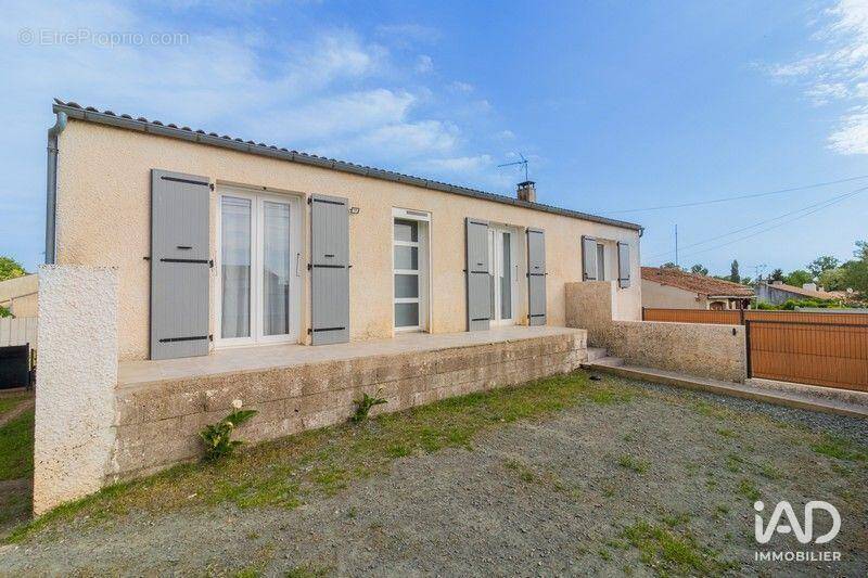 Photo 1 - Maison à NALLIERS