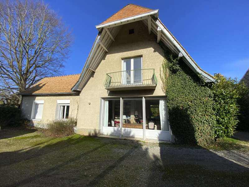 Maison à LA SAUSSAYE