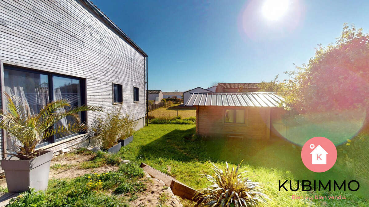 Maison à LONGEVILLE-SUR-MER