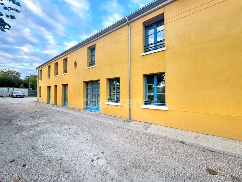 Appartement à ROSNY-SUR-SEINE