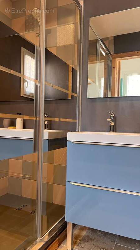 Photo 9 - Maison à FREJUS