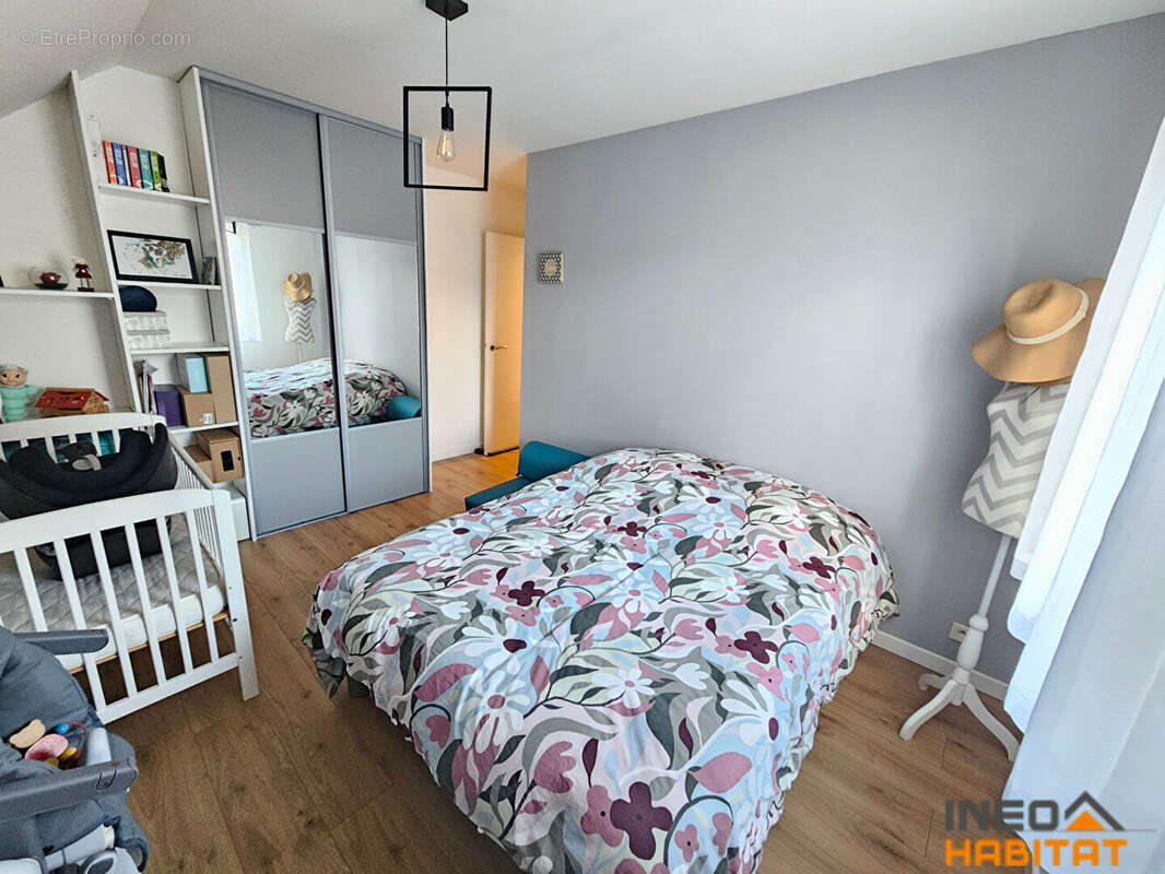 Appartement à GEVEZE