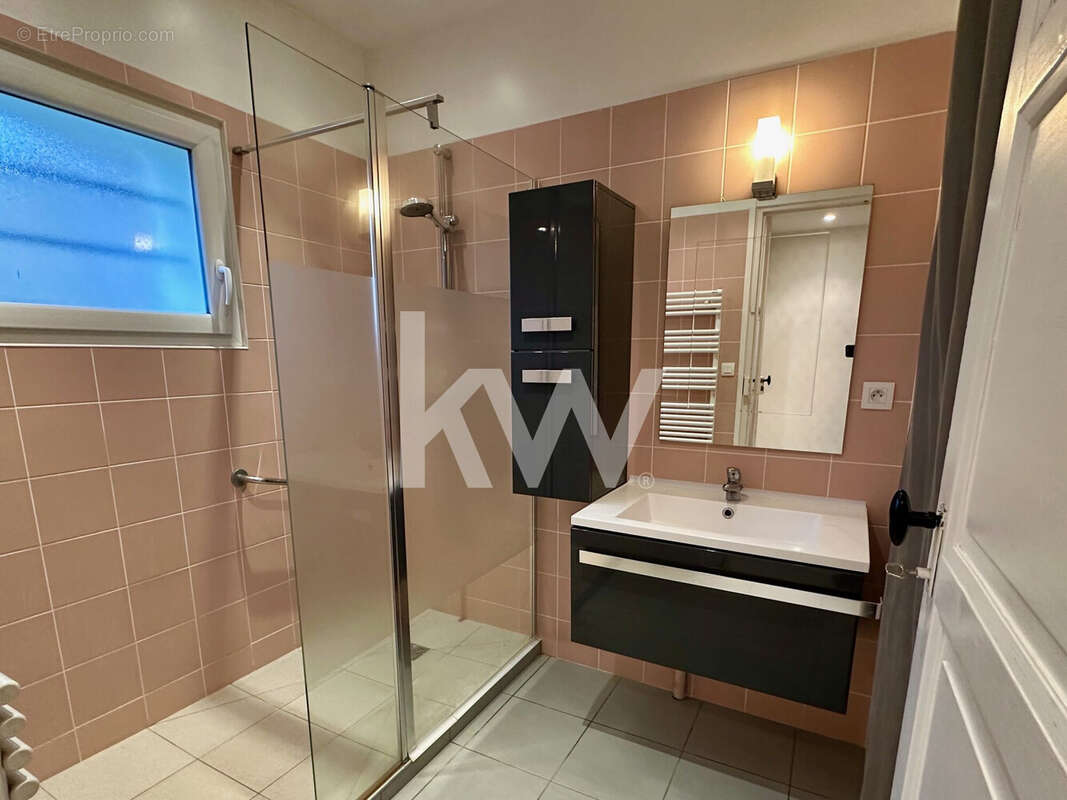 Appartement 85 m² à Orleans  - photo 9