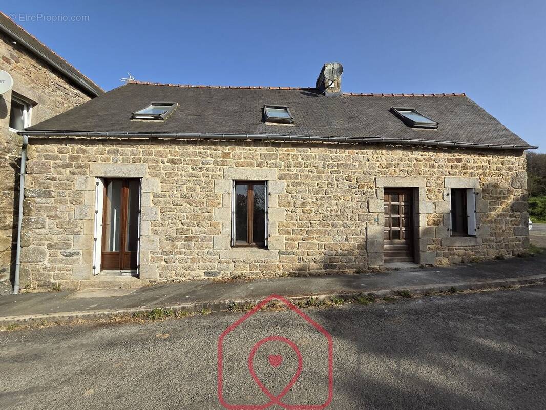 Maison à SAINT-ADRIEN