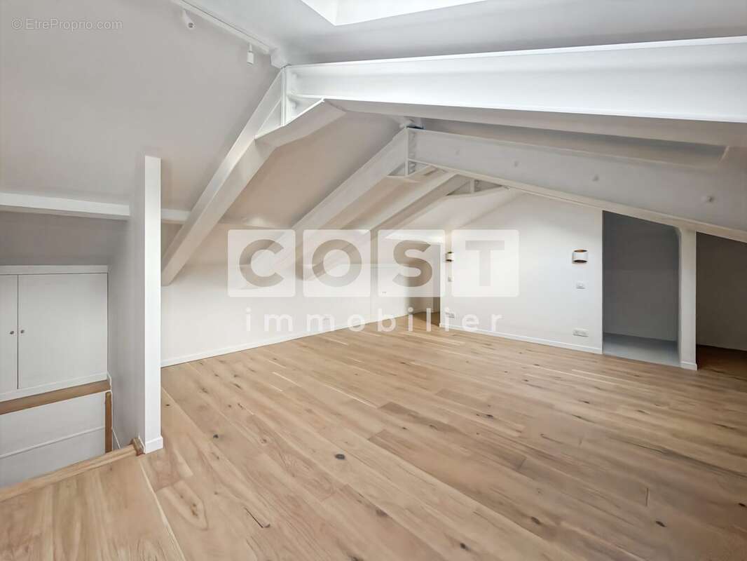 Appartement à ASNIERES-SUR-SEINE