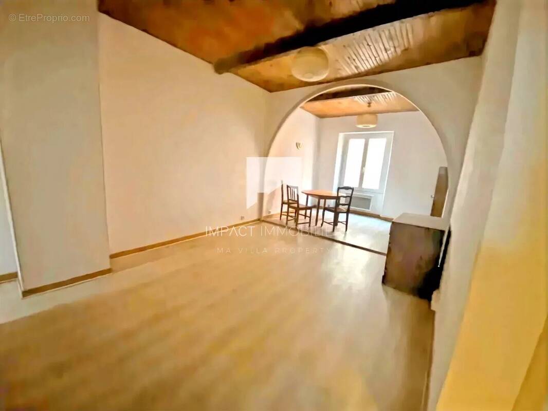 Appartement à HYERES