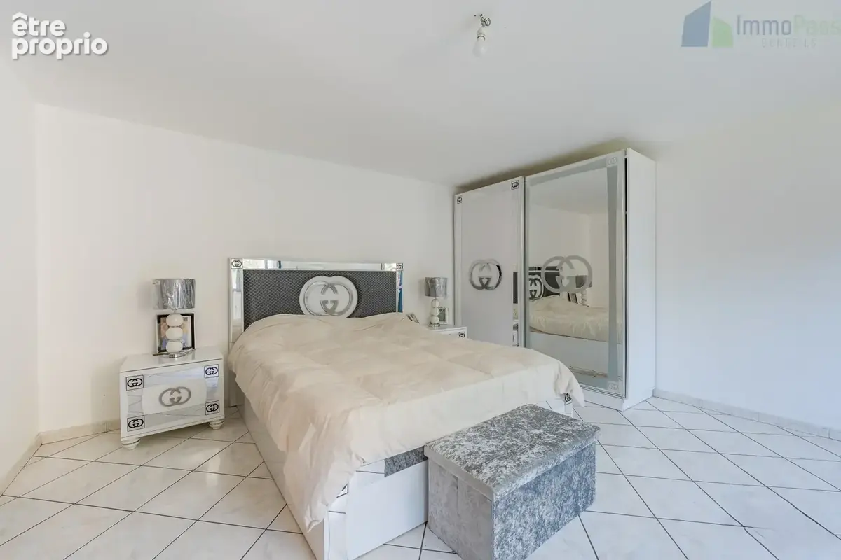 MEYZIEU GRAND LARGE  Lotissement des Coquelicots Maison individuelle avec studio indépendant   Terrain 600 m2 - photo 13
