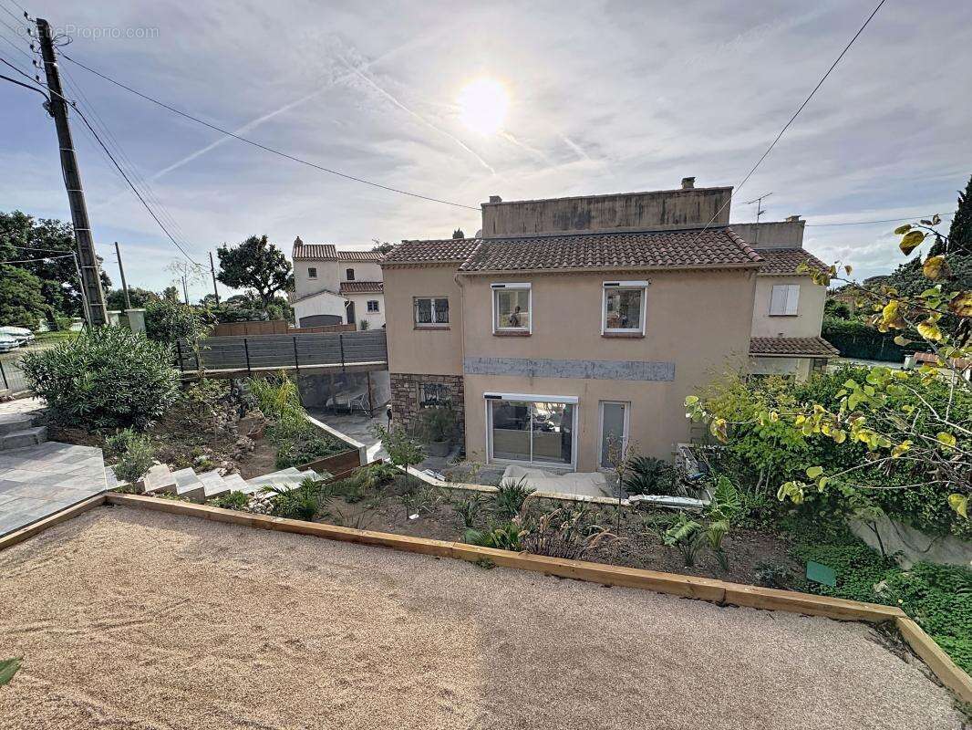 Maison à SAINT-RAPHAEL