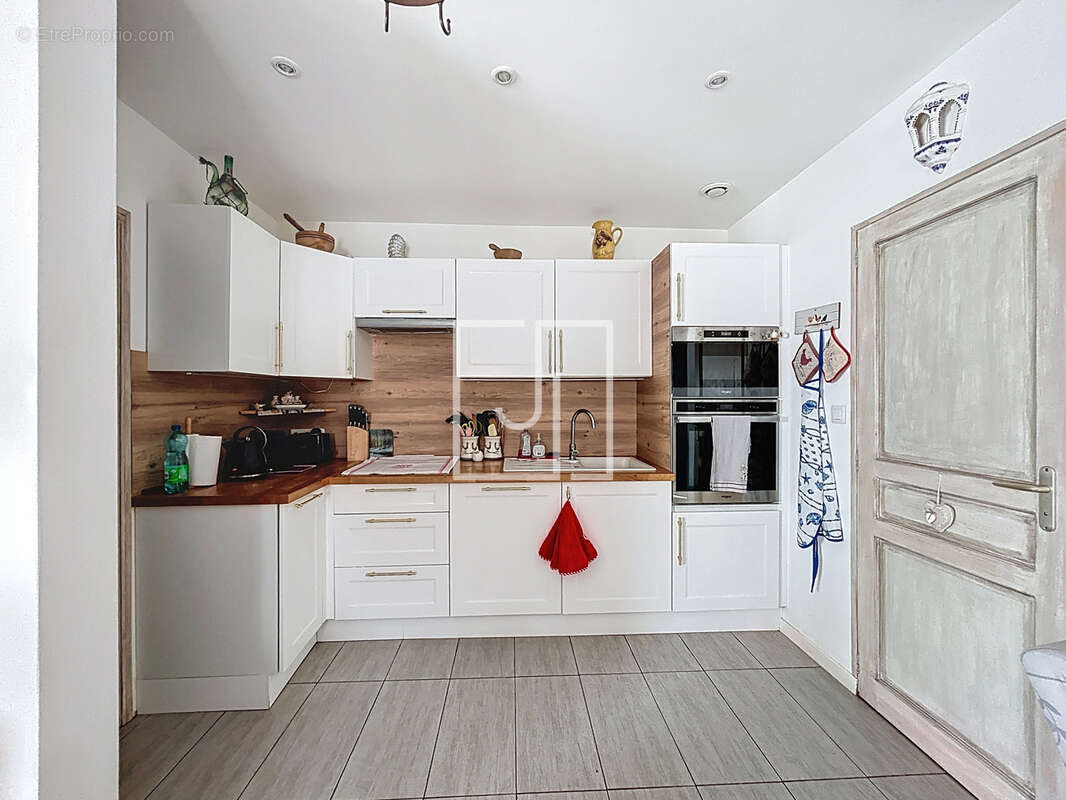 Appartement à JAUSIERS