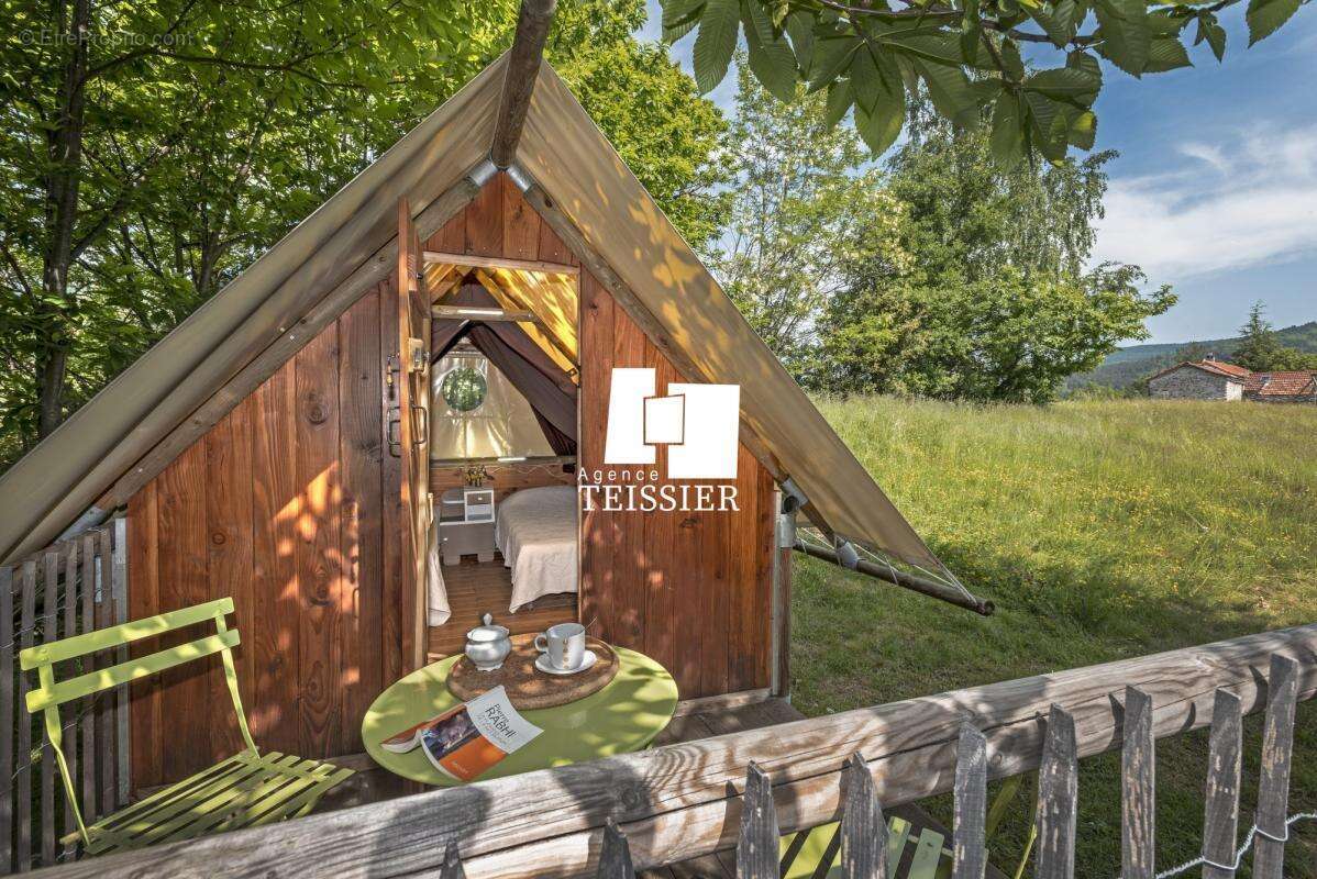 Mas Cévenol avec une vue dégagée et près de 3 hectares de te - photo 8