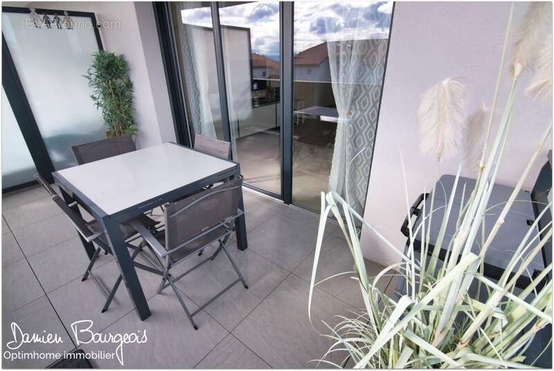 Appartement à CROZET