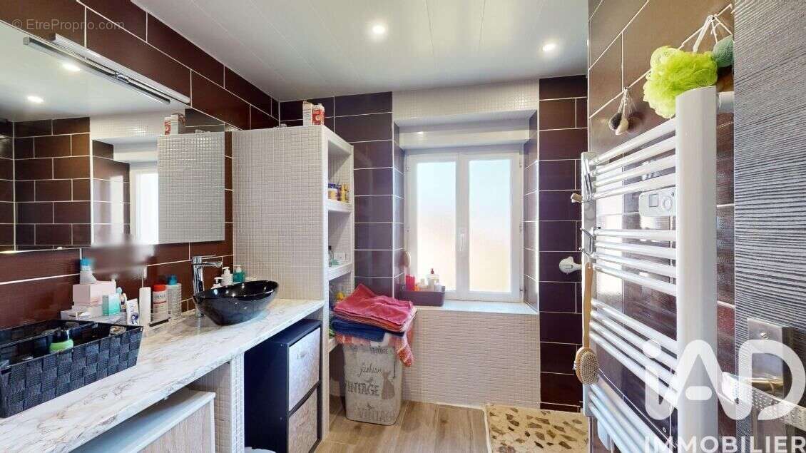 Maison 113 m² à Longevelle-Sur-Doubs  - photo 4