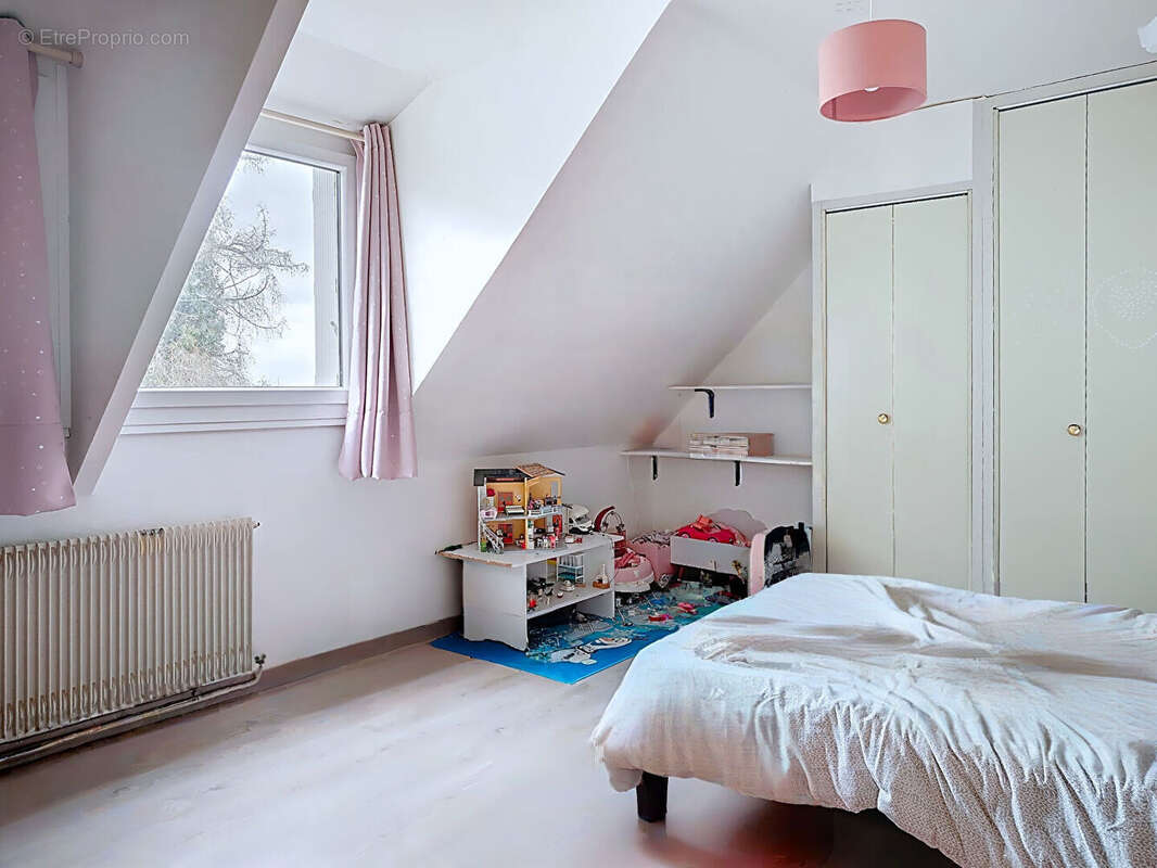Maison à TRANS-LA-FORET
