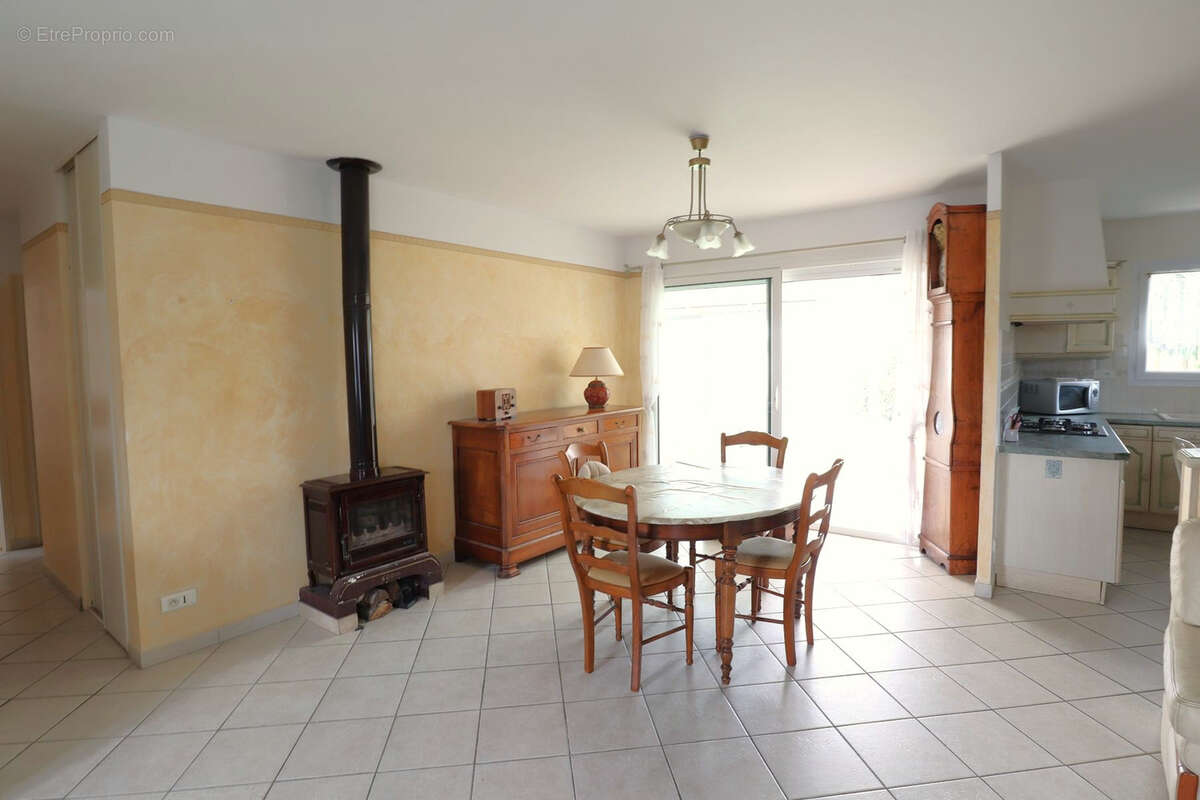 Maison à LONGEVILLE-SUR-MER