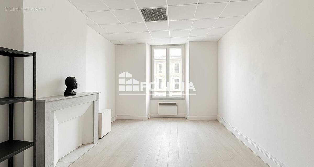 Appartement à MARSEILLE-15E