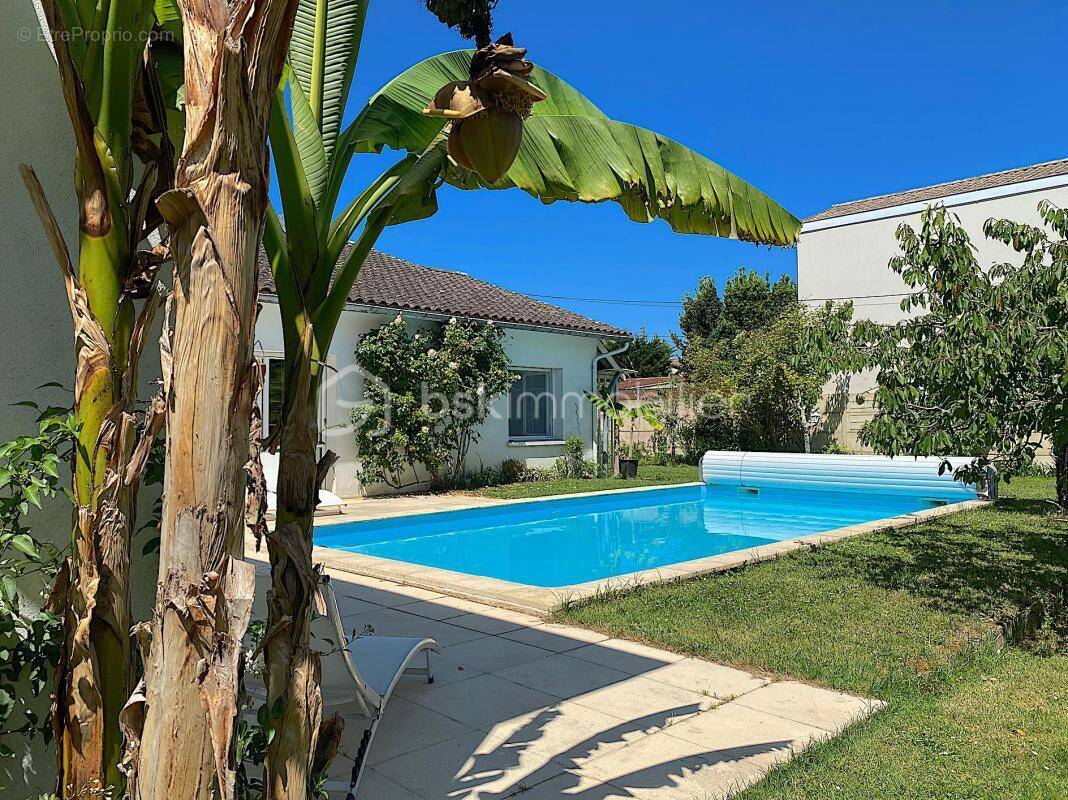 Maison à MERIGNAC