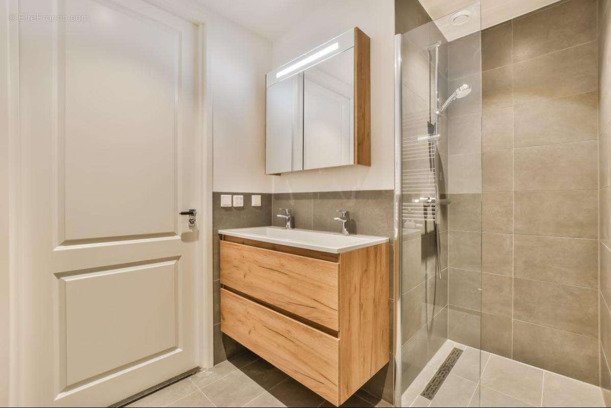 Appartement T3 de 59m² à Agde - photo 5