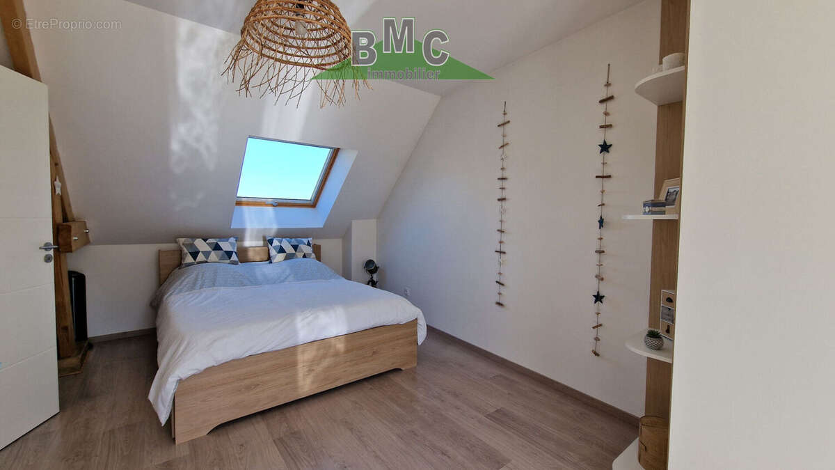 Appartement à LE PLESSIS-BOUCHARD