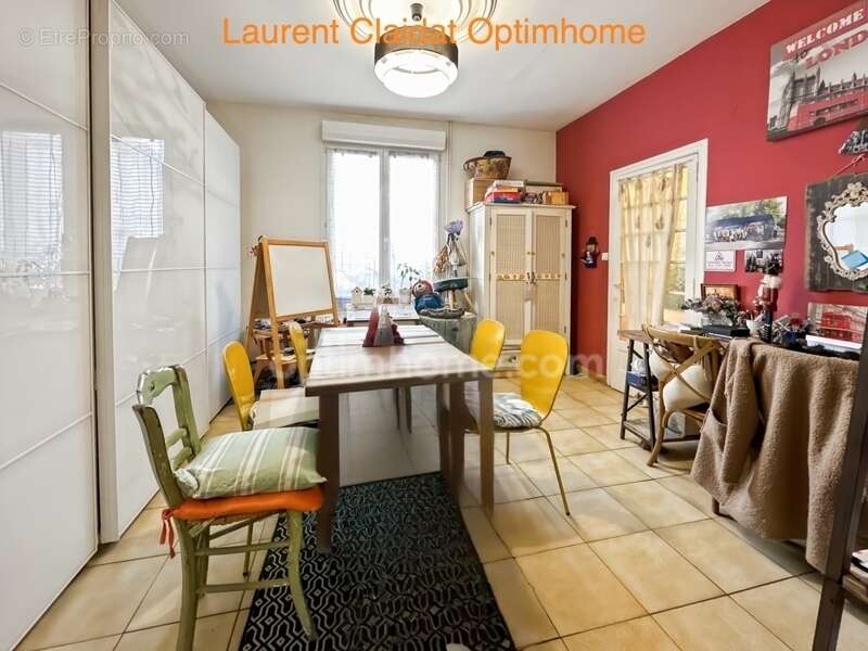 Maison à SAINT-QUENTIN