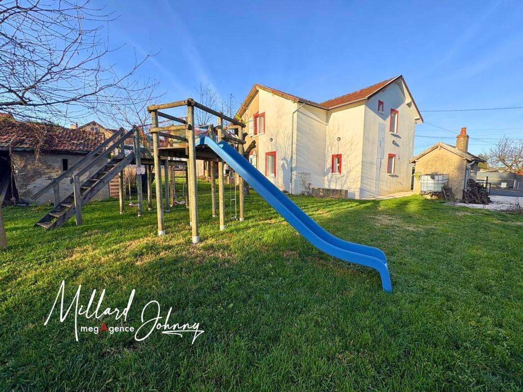 Maison à MONTCEAU-LES-MINES