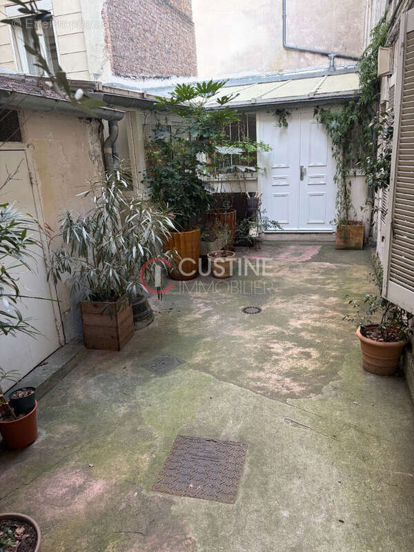 Appartement à PARIS-18E