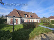 Maison à LA RIVIERE-DE-CORPS