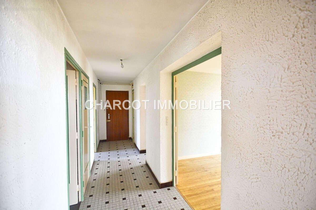 Appartement à LYON-5E