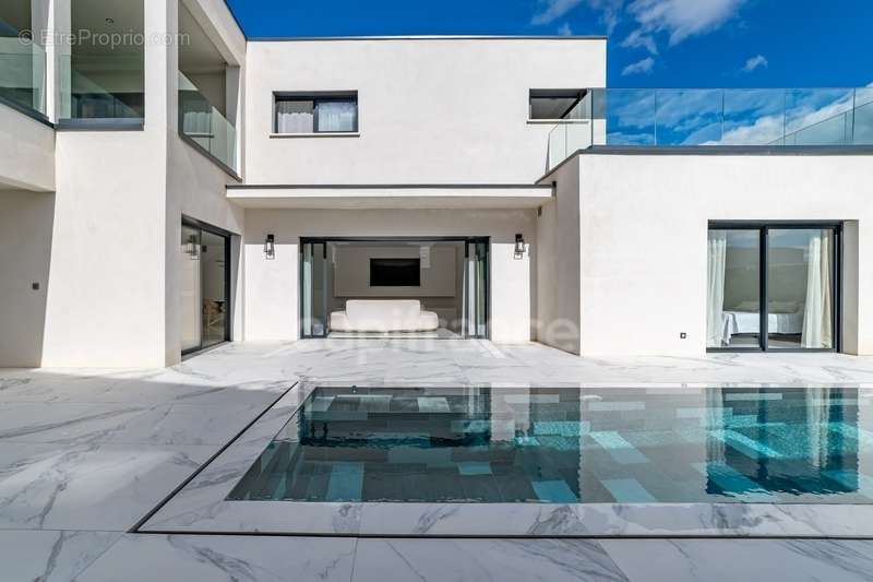 Maison à SAINT-GELY-DU-FESC