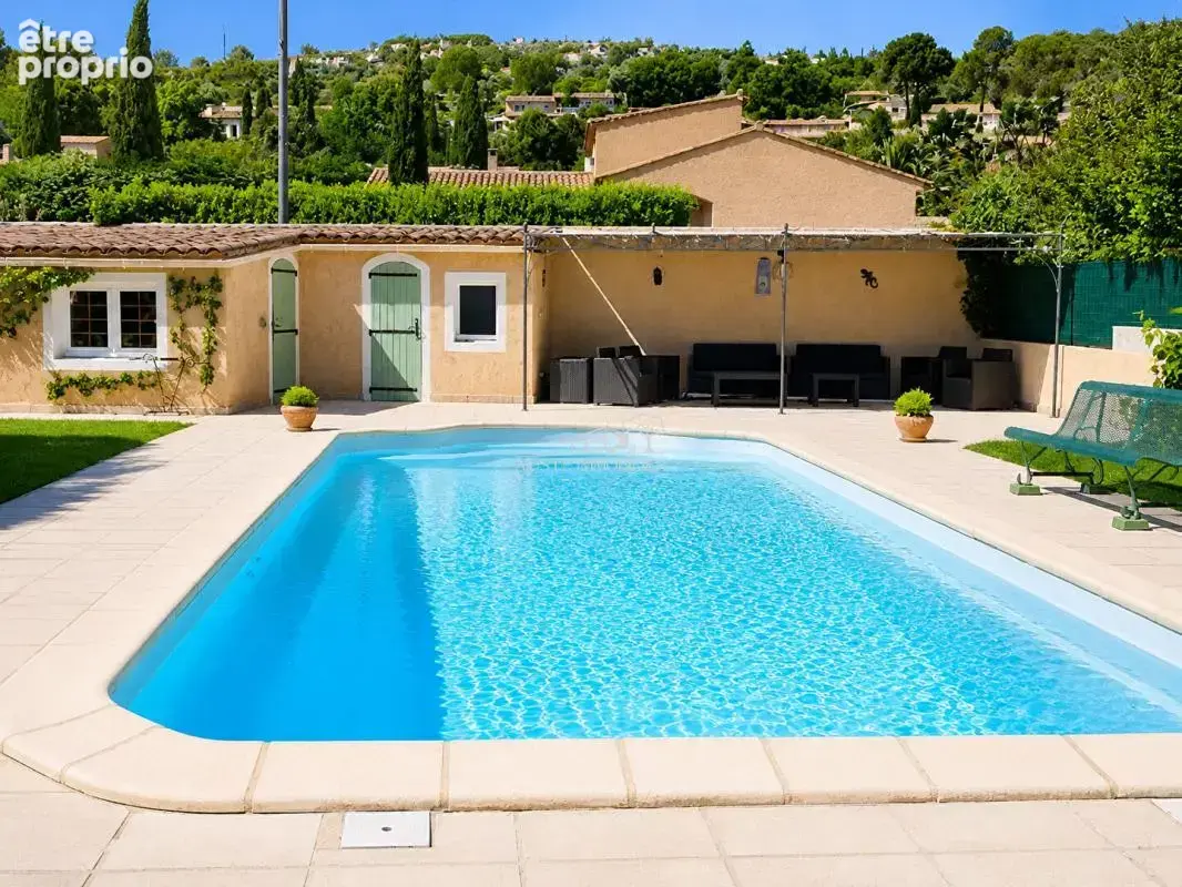 Villa 5 pièces avec piscine et garage - Marignane - photo 6