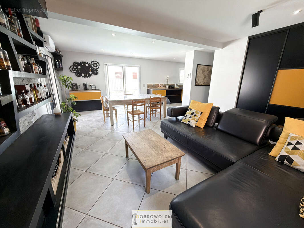 Maison T7 individuelle à vendre - photo 4