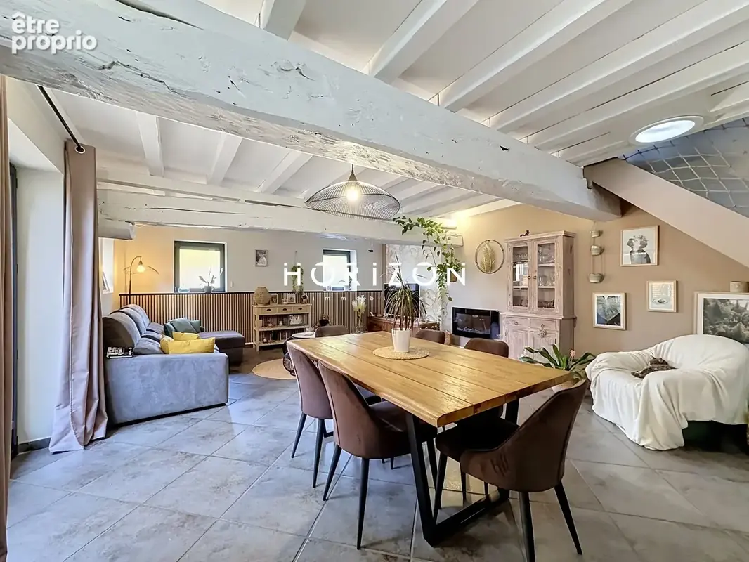 Maison 6 pièces 135 m² à vendre à Guereins (01090) - photo 3
