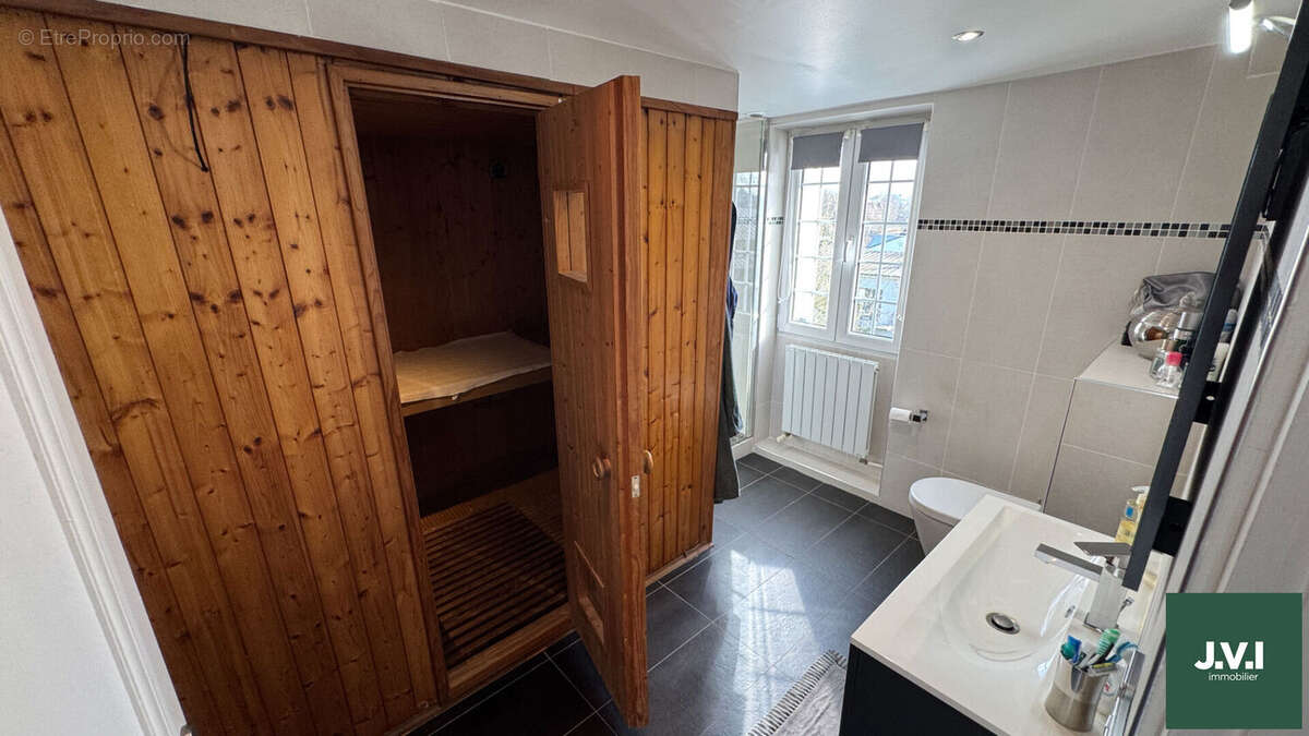 Maison à SAINT-GRATIEN