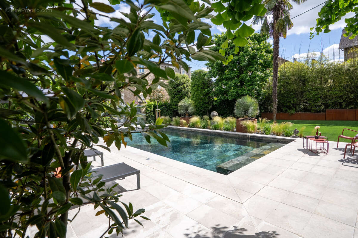 Maison à BRIVE-LA-GAILLARDE